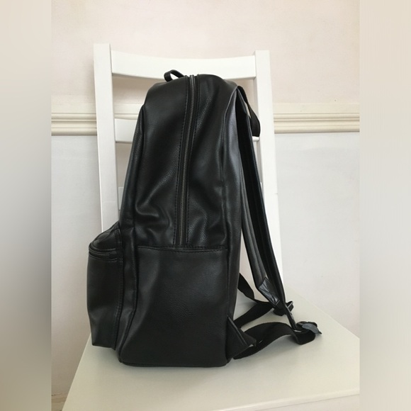 Faux leather backpack - Picture 3 of 7